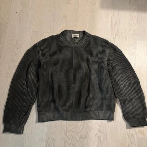 K-two studios fisherman knit - Lite wear and tear som syns