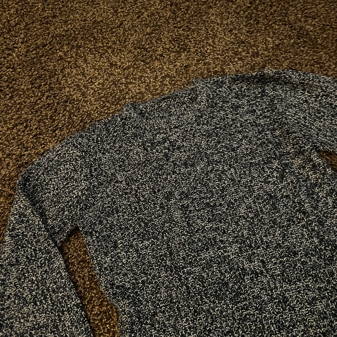 Stickad crewneck kofta  - 2