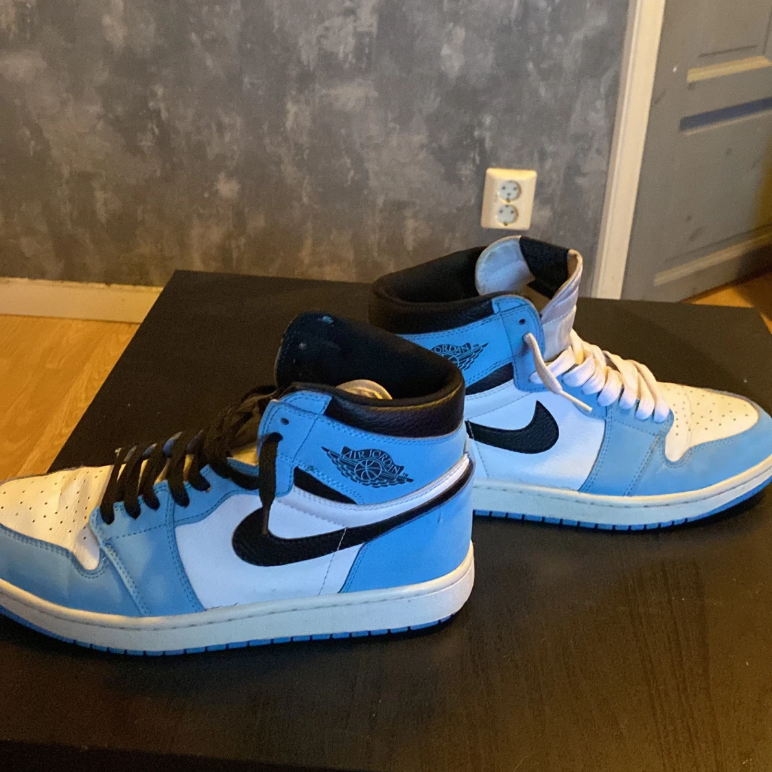 Jordan 1 uni blue - 2
