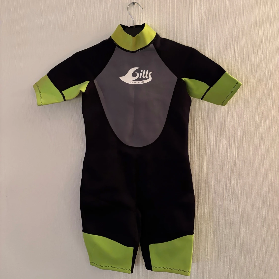 Våtdräkt från Gills i fint skick 