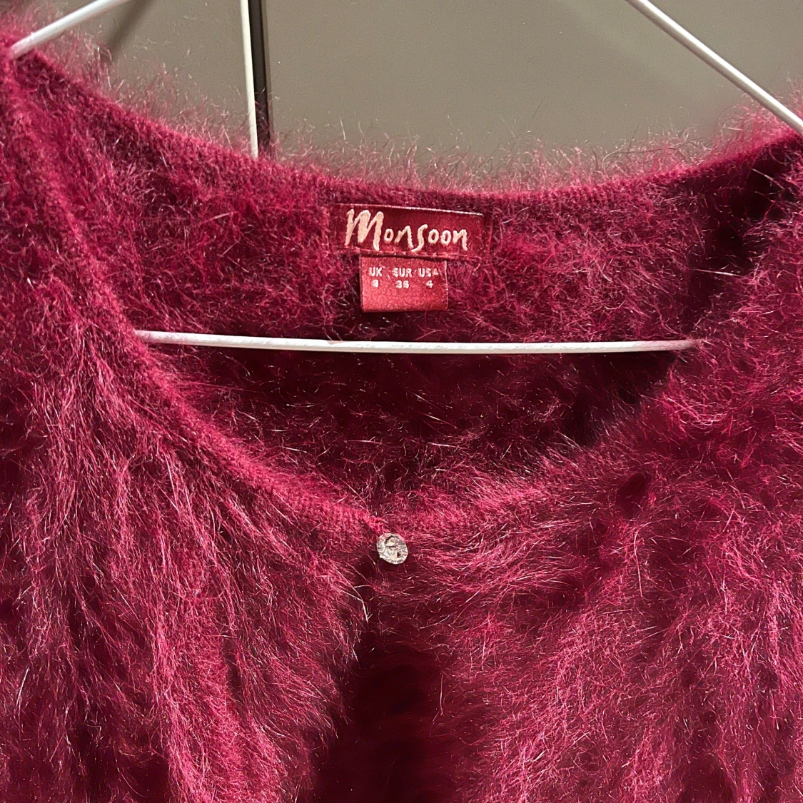 Vinröd angorakofta  - 1