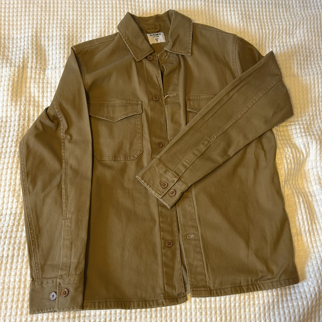 Brun overshirt från SAMS