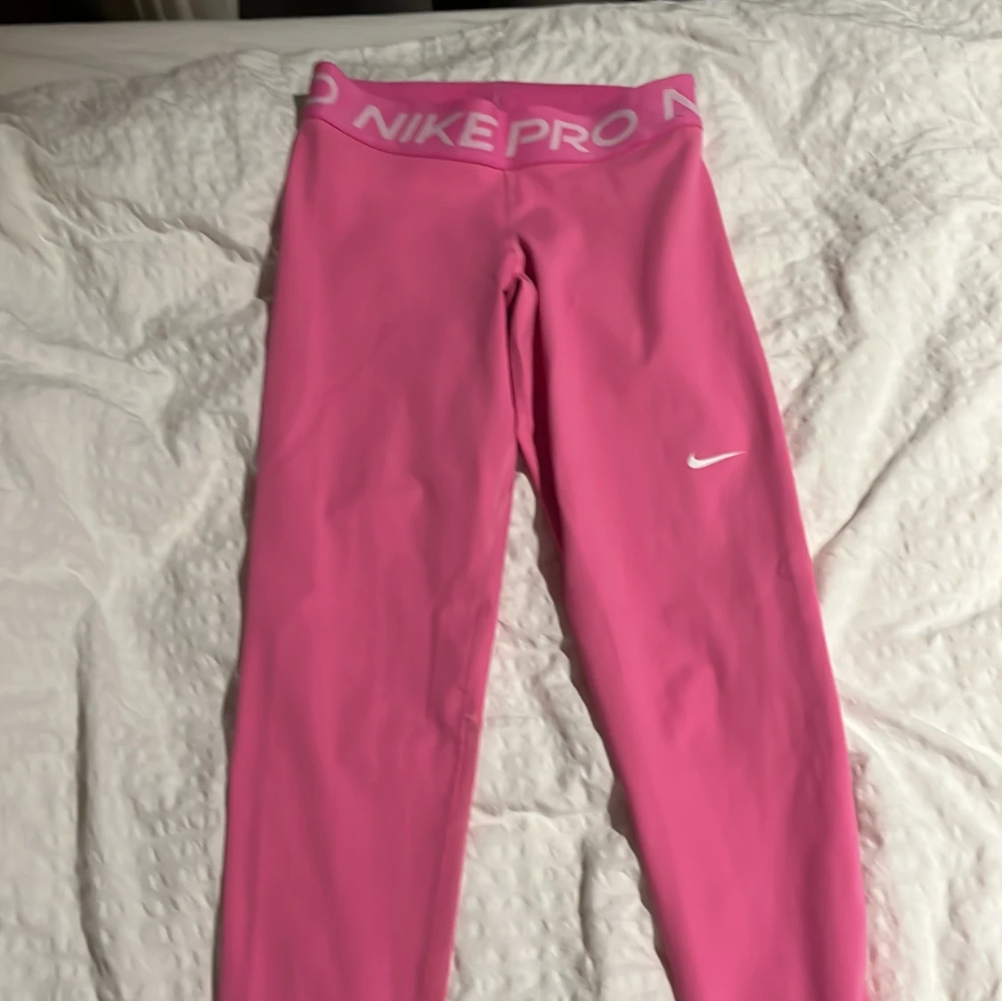 Rosa träningstights från Nike - 3
