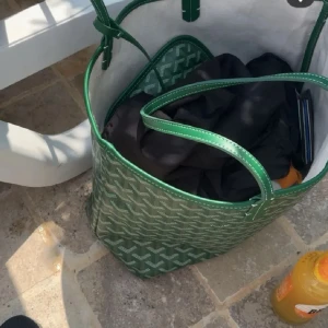 Grön  shoppingväska - Grön märkes väska