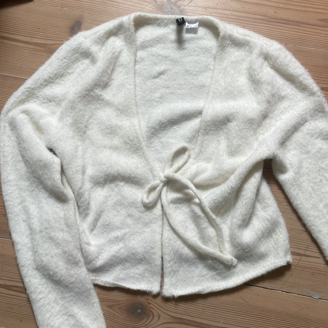 Vit kofta från H&M Divided