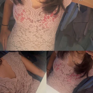 Rosa spetstopp - Rosa spetstopp från Sellpy. Brukade använda den ofta men nu inte kommit till användning. Den har ingen storlek men skulle själv säga den är storlek s men den passar också m