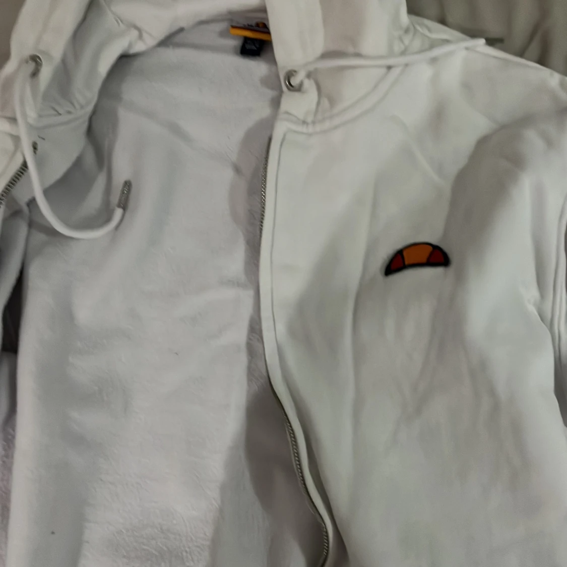 Vit hoodie från Ellesse - 3