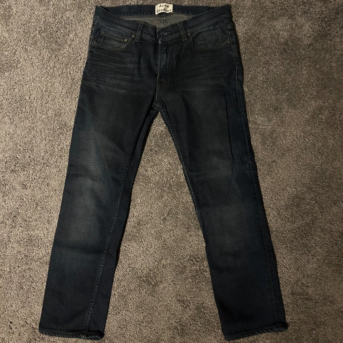 Mörkblå jeans från A.P.C.
