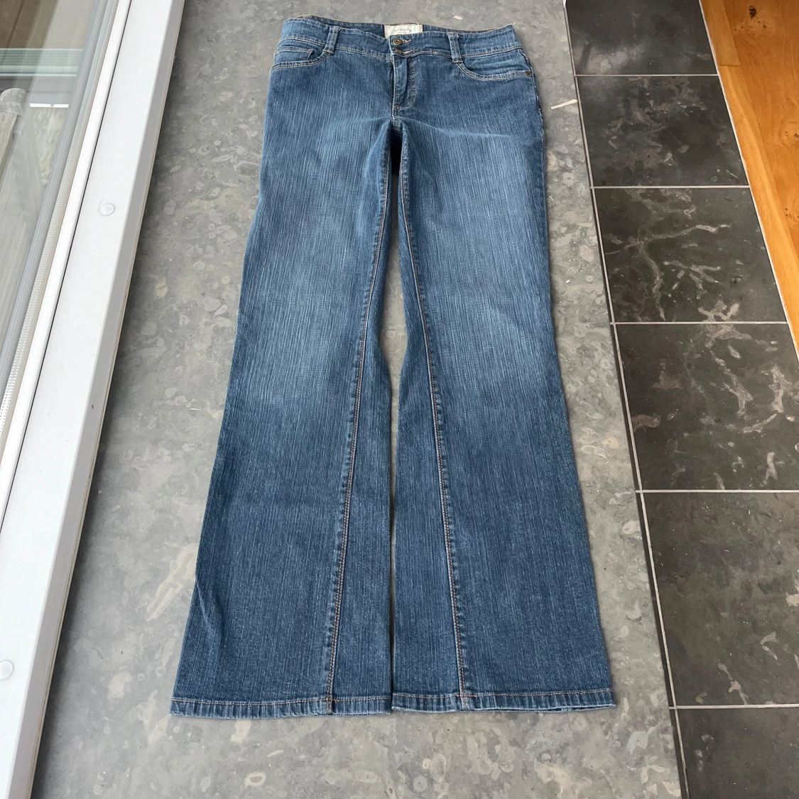Lågmidjade Bootcut jeans 