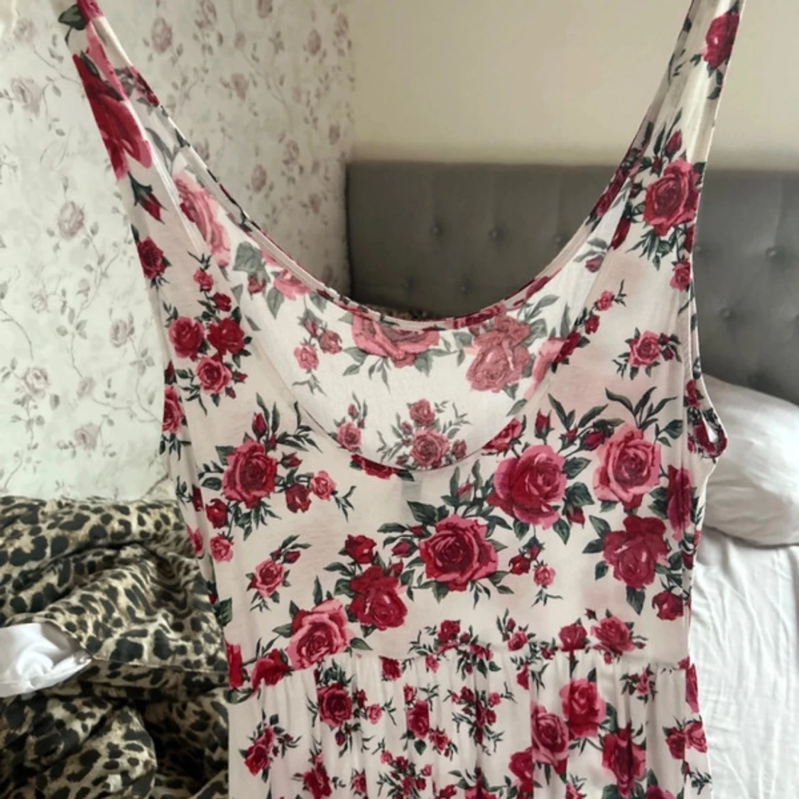 Blommig sommarplaysuit - 92