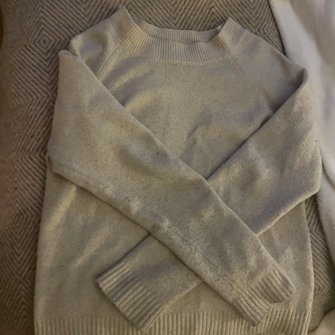 Beige stickad tröja från Vero Moda - 91