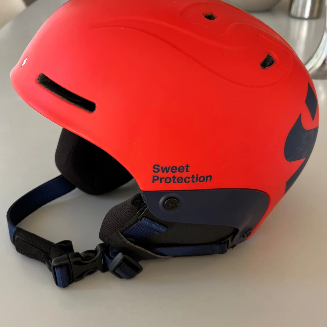 Skidhjälm, Blaster Helmet Junior, från Sweet Protection - 91