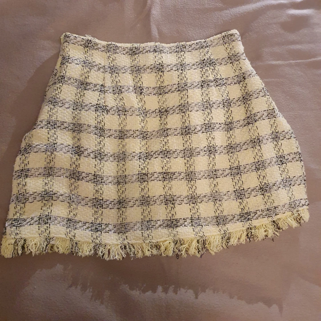 Rutig tweedkjol från Zara - 90