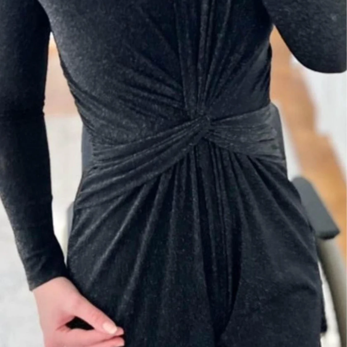 Svart glittrig jumpsuit  - 91