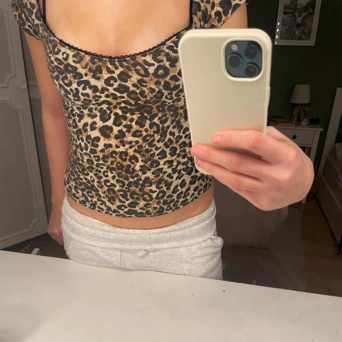 Romance shape top nelly  - 90