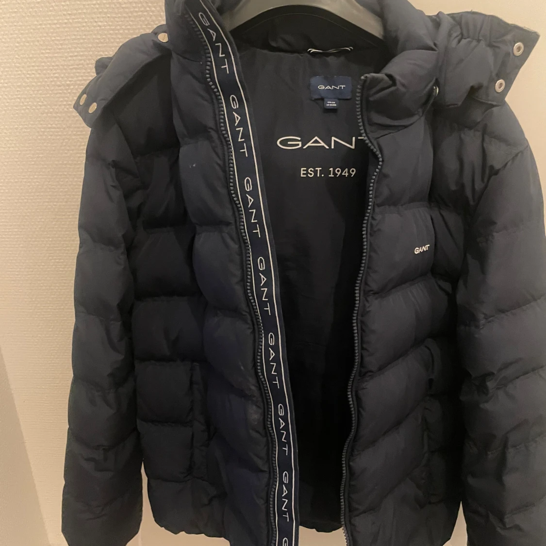 Svart dunjacka från GANT - 90