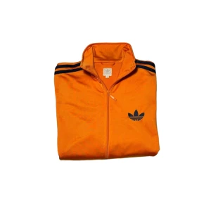Vintage 00s adidas Firebird tracktop - En tvärfet tröja i fint skick 