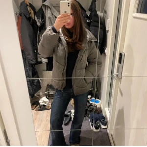 Jacka - Jacka i bra skick