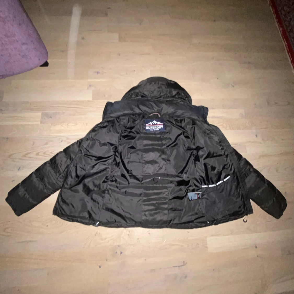 Svart vinterjacka från Superdry