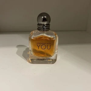 Stronger With You Armani - Säljer min stronger with you. Det är cirka 45/50ml kvar. Original låda finns med.