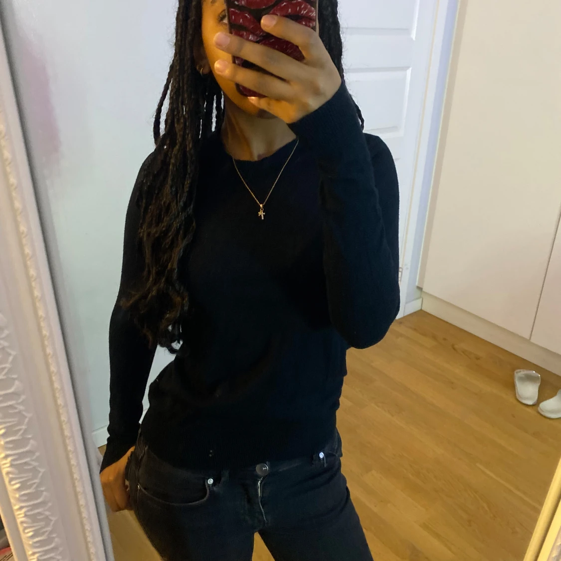 Svart långärmad tröja
