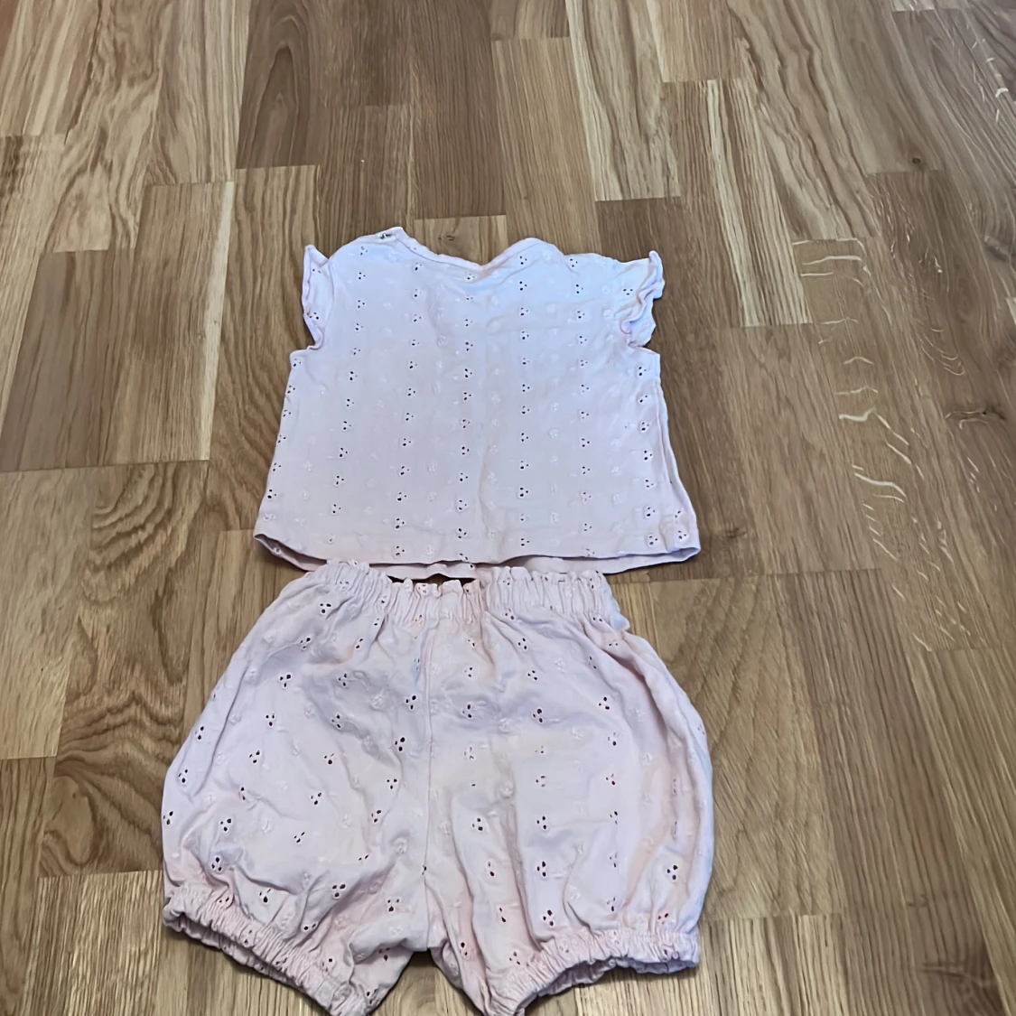 Ljusrosa babyset från MyWear - 92