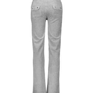 Juicy couture byxor - Säljer mina juicy couture byxor i storlek xxs då de inte kommer till användning. De sitter bra i storlek för mig som är 164. Dom är i superbra skick det ända är att ena snöret åkt in i själva ”hålet” men går nog att få ut med en pinsett. Kom privat för fler bilder/frågor💞💞