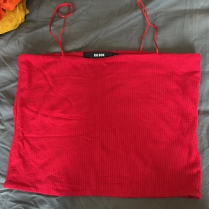 Röd topp - Skönt tyg 