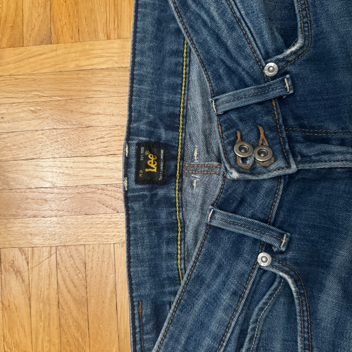 Low waist lee jeans - 90