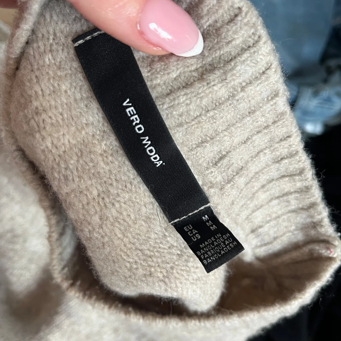 Stickad tröja  - 91