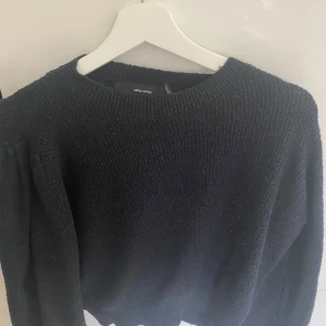 Vero Moda  - Hej säljer nu min vero Moda tröja , avvänt Max 3 ggr 🤍