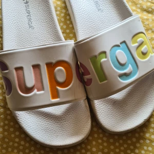 Sandaler Superga - Storlek 37. Använda ett fåtal ggr.
