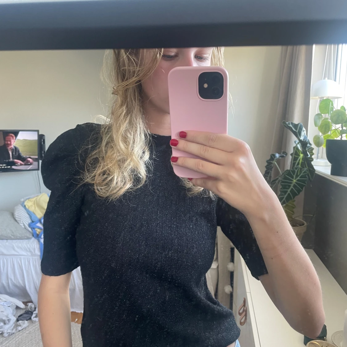 En söt glittrig topp från Lindex  - 91