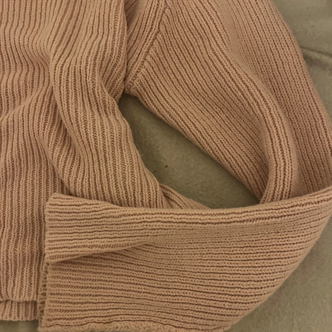 Rosa stickad tröja från Monki - 2