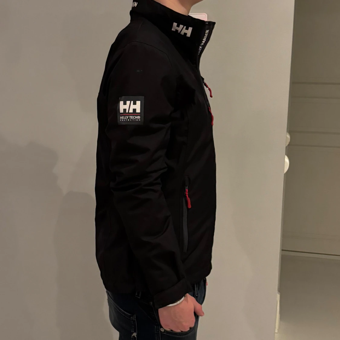 Helly Hansen Windbreaker - 1