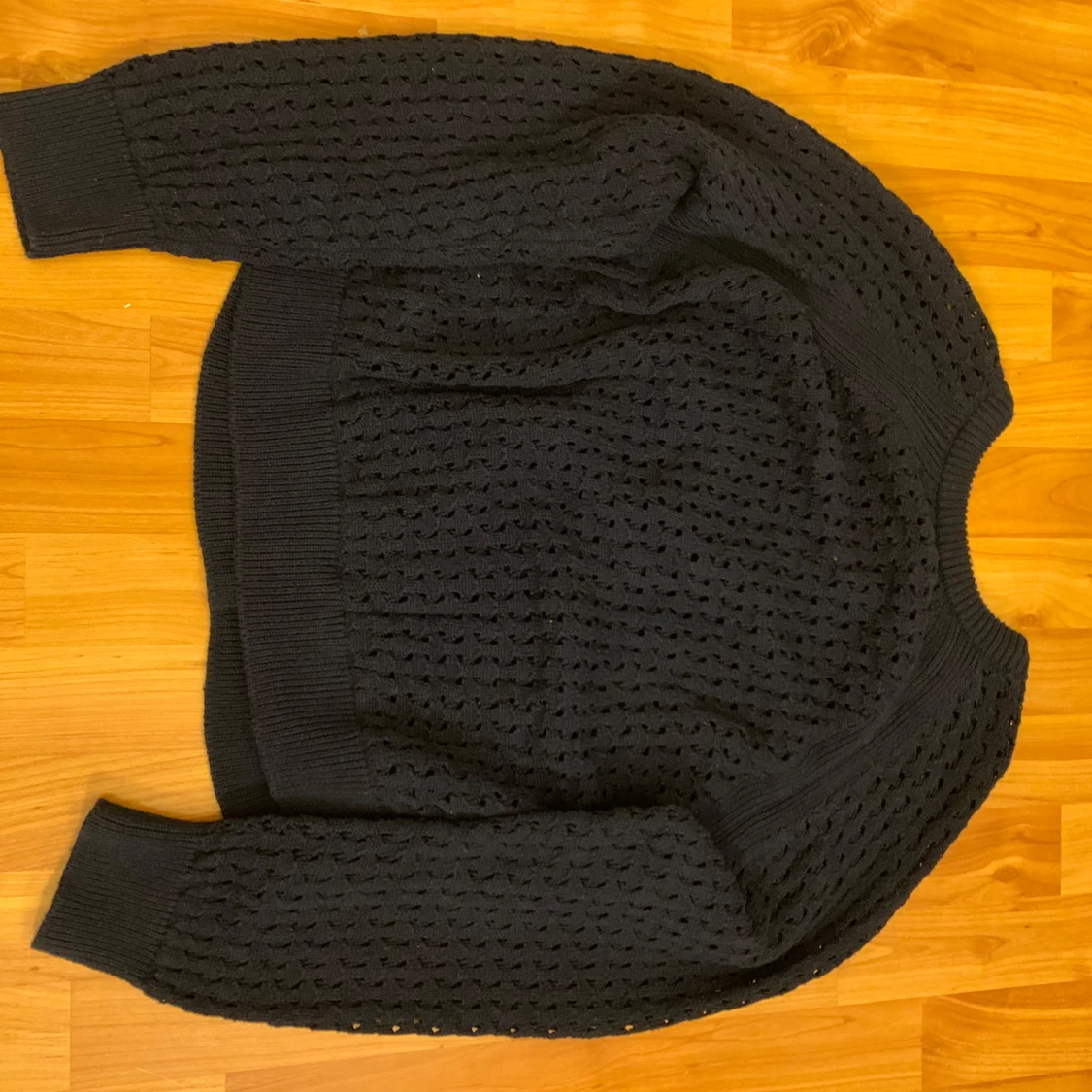 Stickad kofta från Holly & Whyte - 3