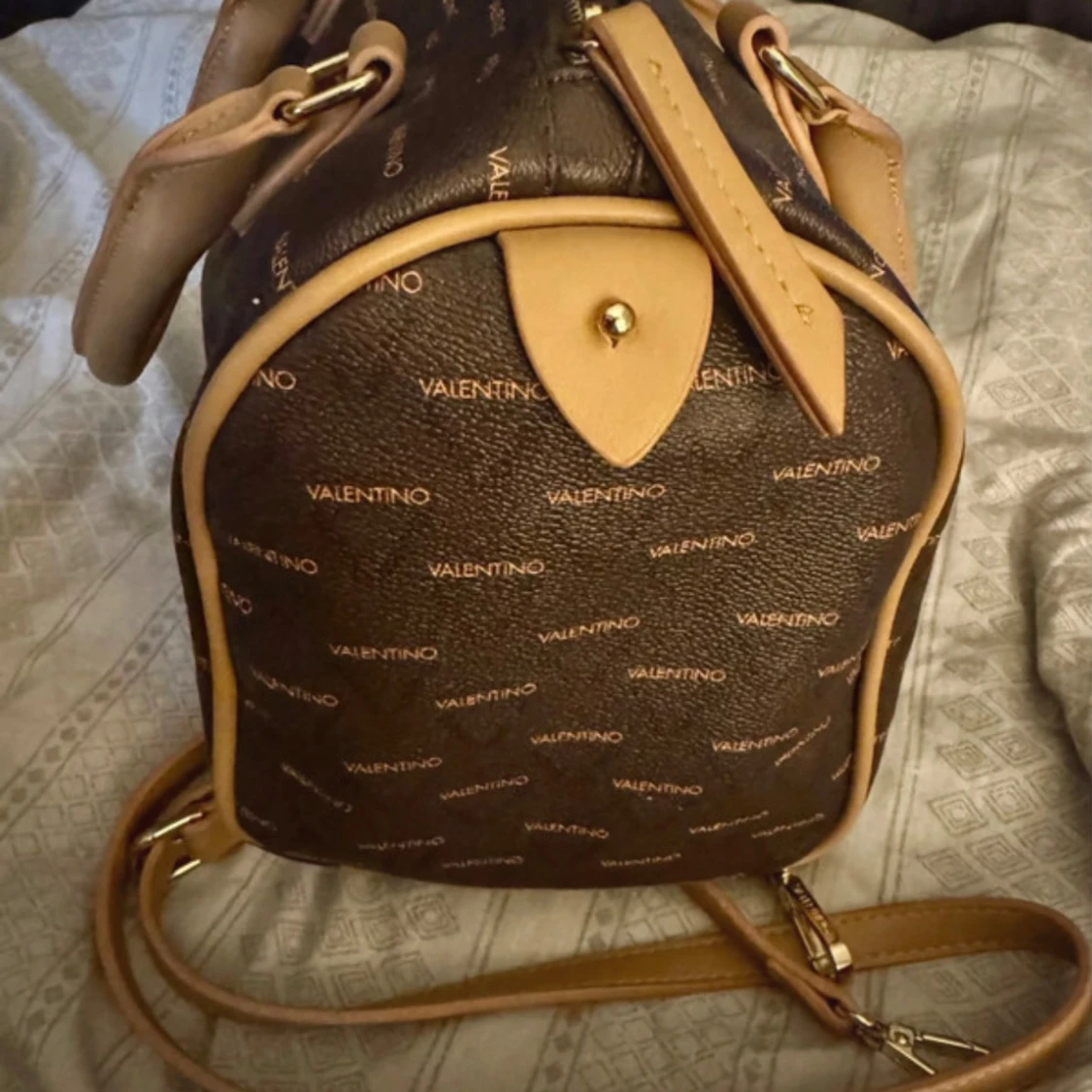 Brun axelväska från Valentino - 4