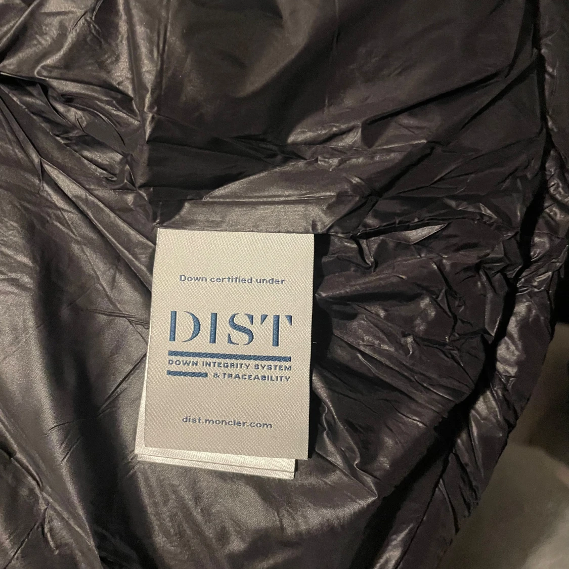 Svart dunjacka från Moncler - 2