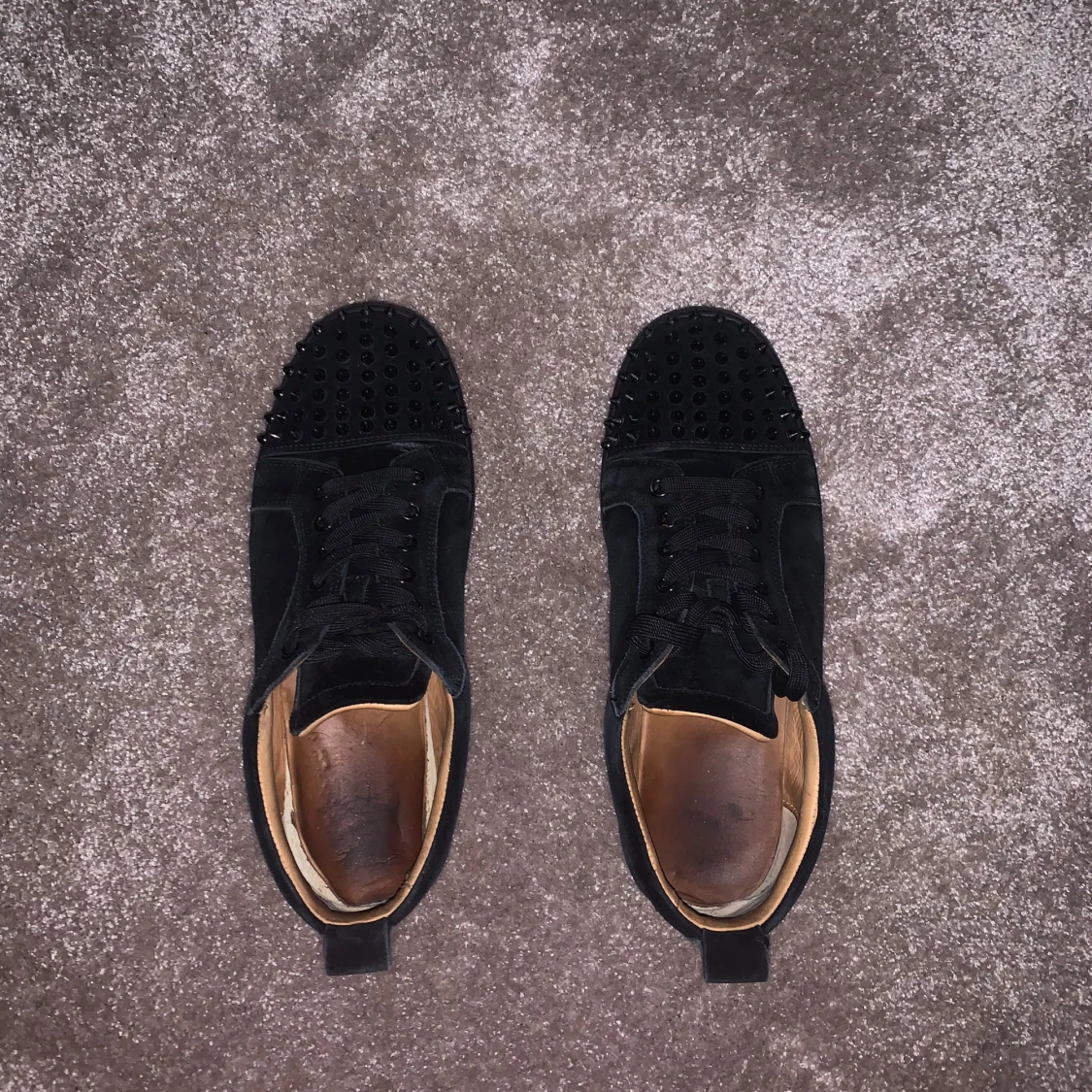 Christian Louboutin med Låda,extraspikar,extraskosnören,dustbags och skohorn - 1