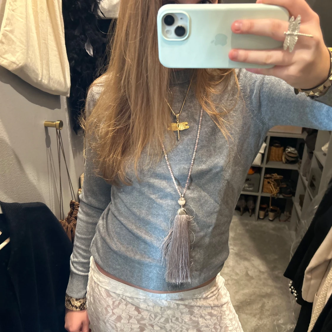 Grå tröja med långa ärmar - 2