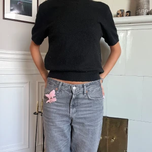 Svart stickad T-shirt - Svart stickad T-shirt