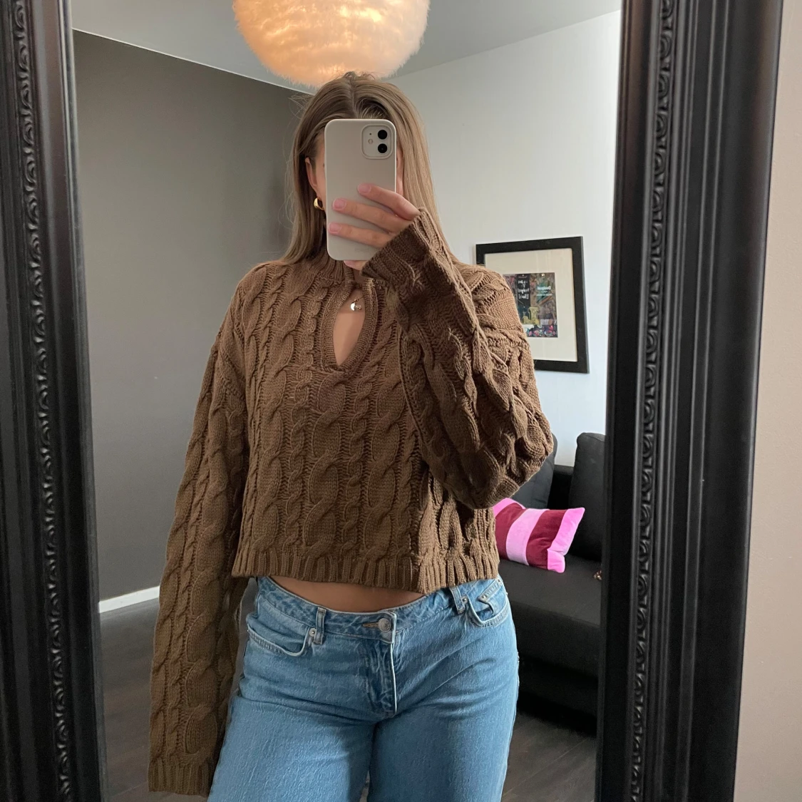 Brun kabelstickad tröja - 91