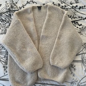 Lindex kofta - säljer då den inte kommer till användning längre💓