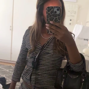 Super snygg kofta! - Pris kan diskuteras ! Så snygg kofta 