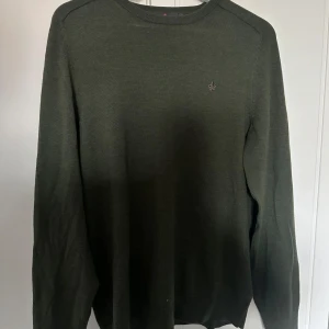 Morris crewneck  - Säljer min Morris tröja då den tyvärr inte kommer till någon användning, den är i ny skick.