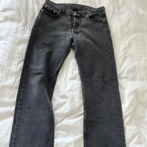Levis 501 jeans  - Svarta Levis 501 jeans 