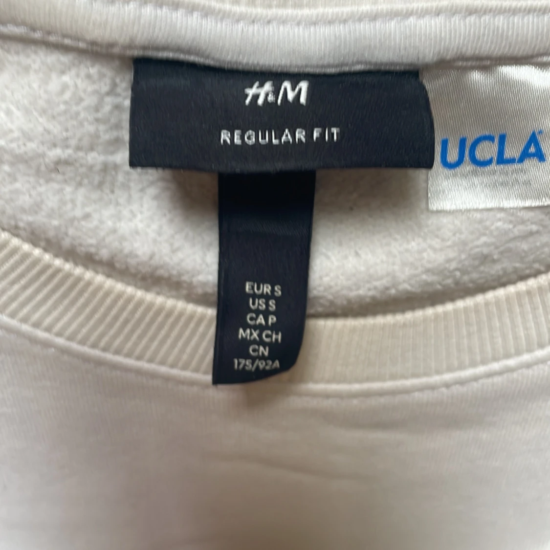 Ucla hm sweater - 90