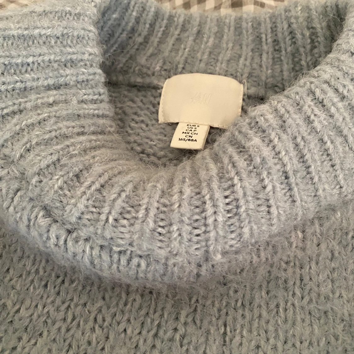 super mysig blå stickad crewneck🩵  - 90