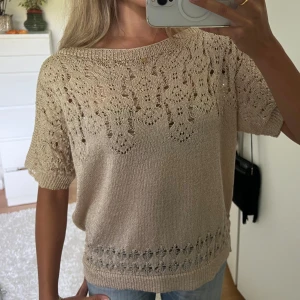 Topp - Perfekt skick, från kappahl