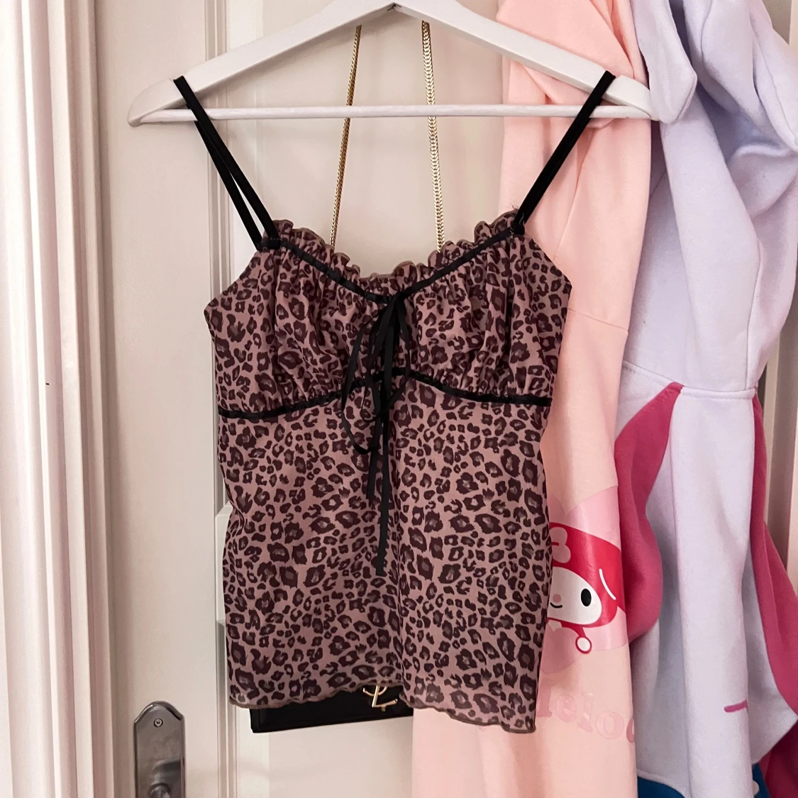 Leopard mönstrad topp